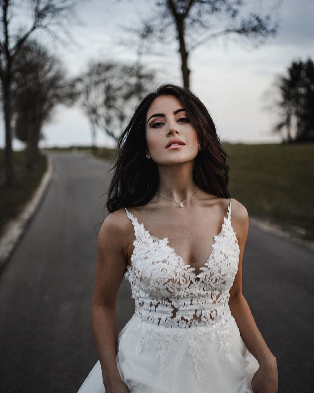Simple Long A-Line V-Neck Tulle Wedding Dress with Appliques BM bride