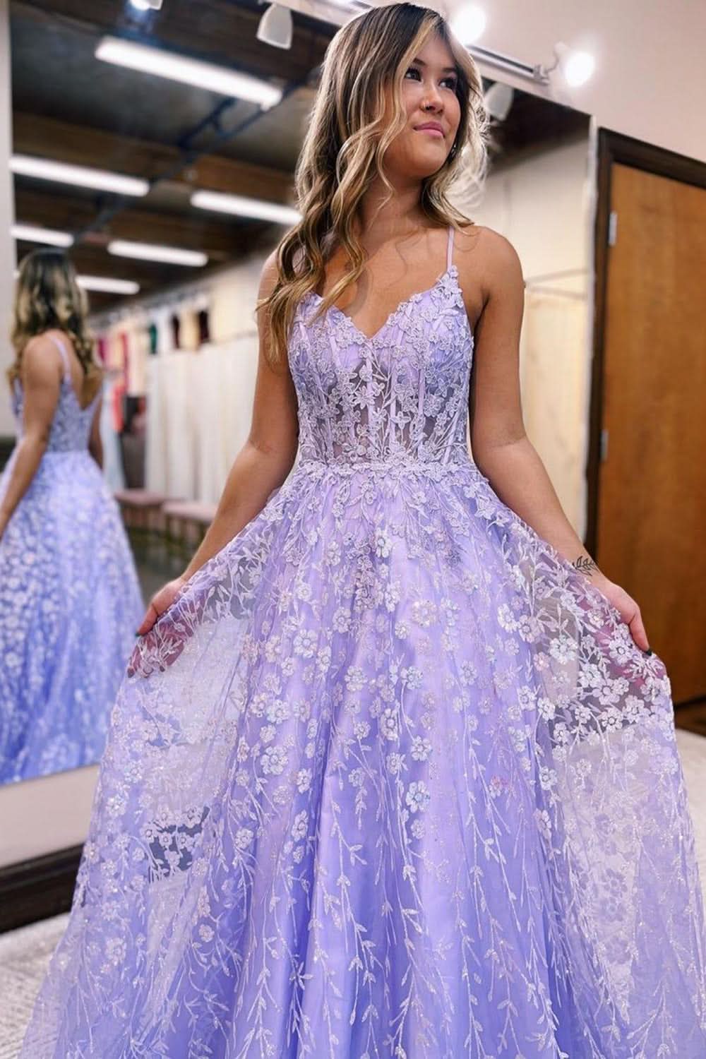 Lilac Corset Prom Dress with Charming Appliques and Beautiful Spaghetti Straps BM bride