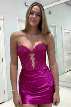 Sparkly Black Strapless Corset Tight Short Homecoming Dress with Appliques
