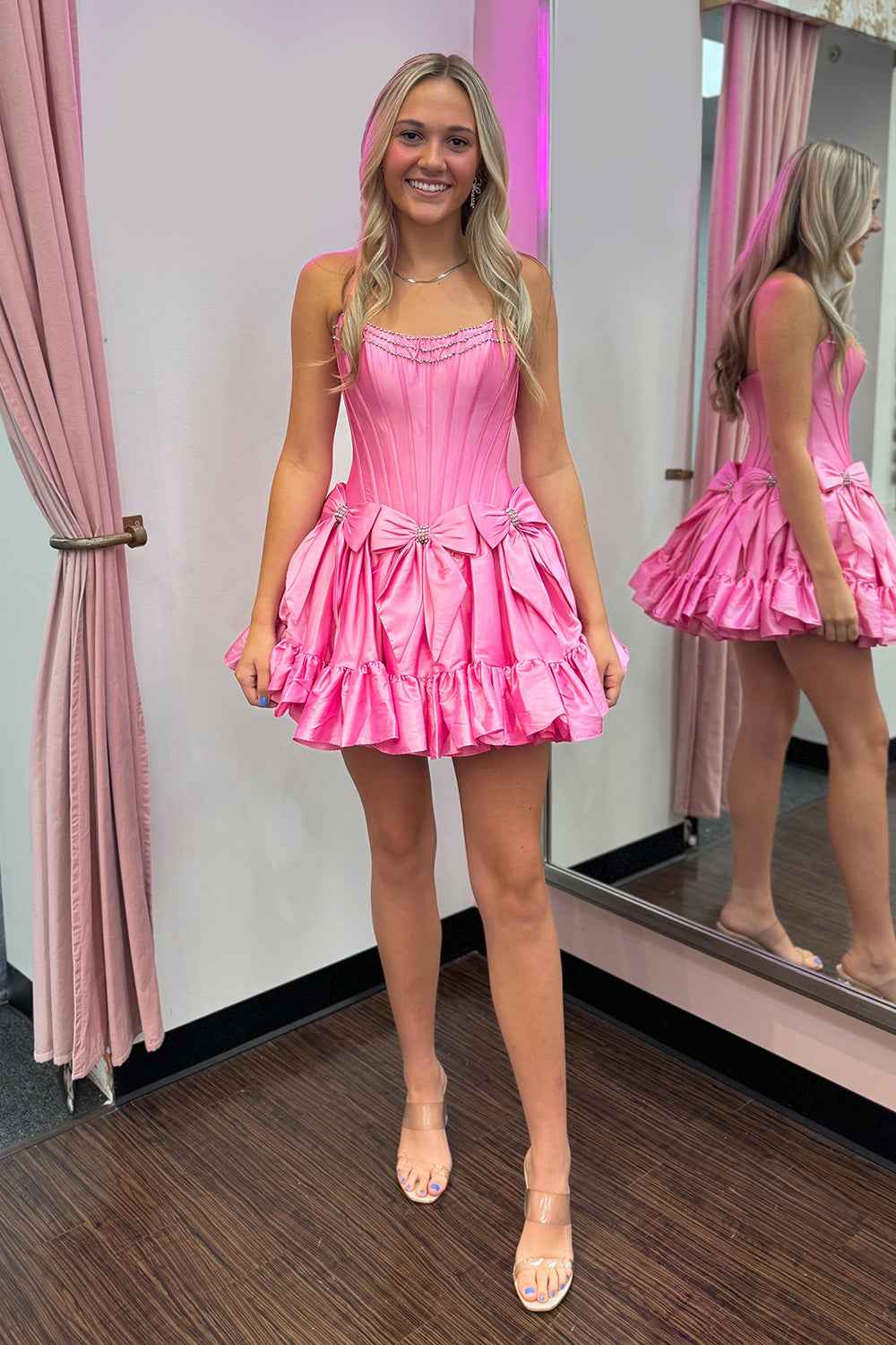 White Corset Sweetheart A Line Short Homecoming Dress With Bow Bmbride