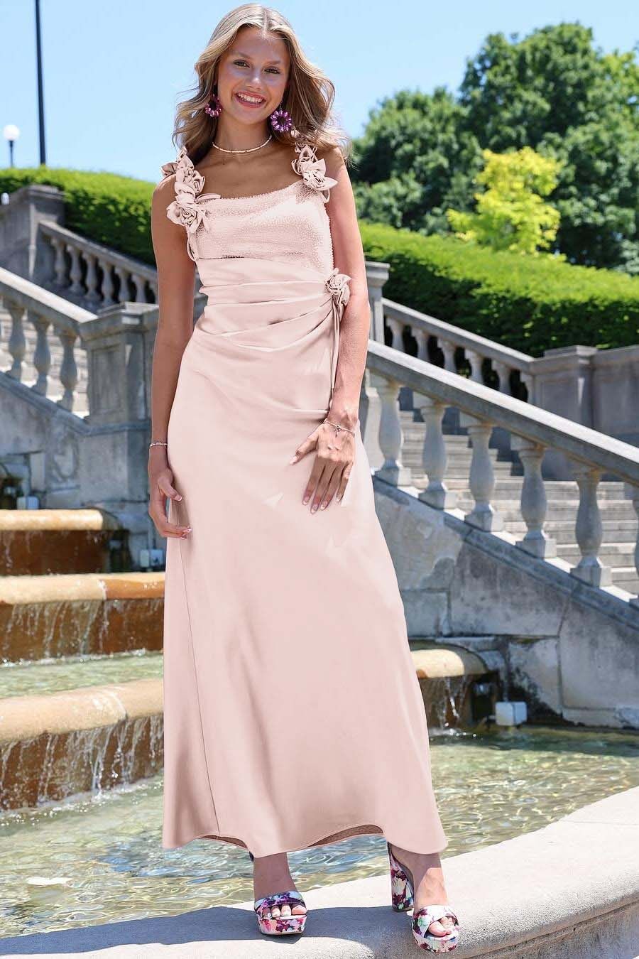 Charming Sleeveless Straps Mermaid Long Prom Dress With Pleated