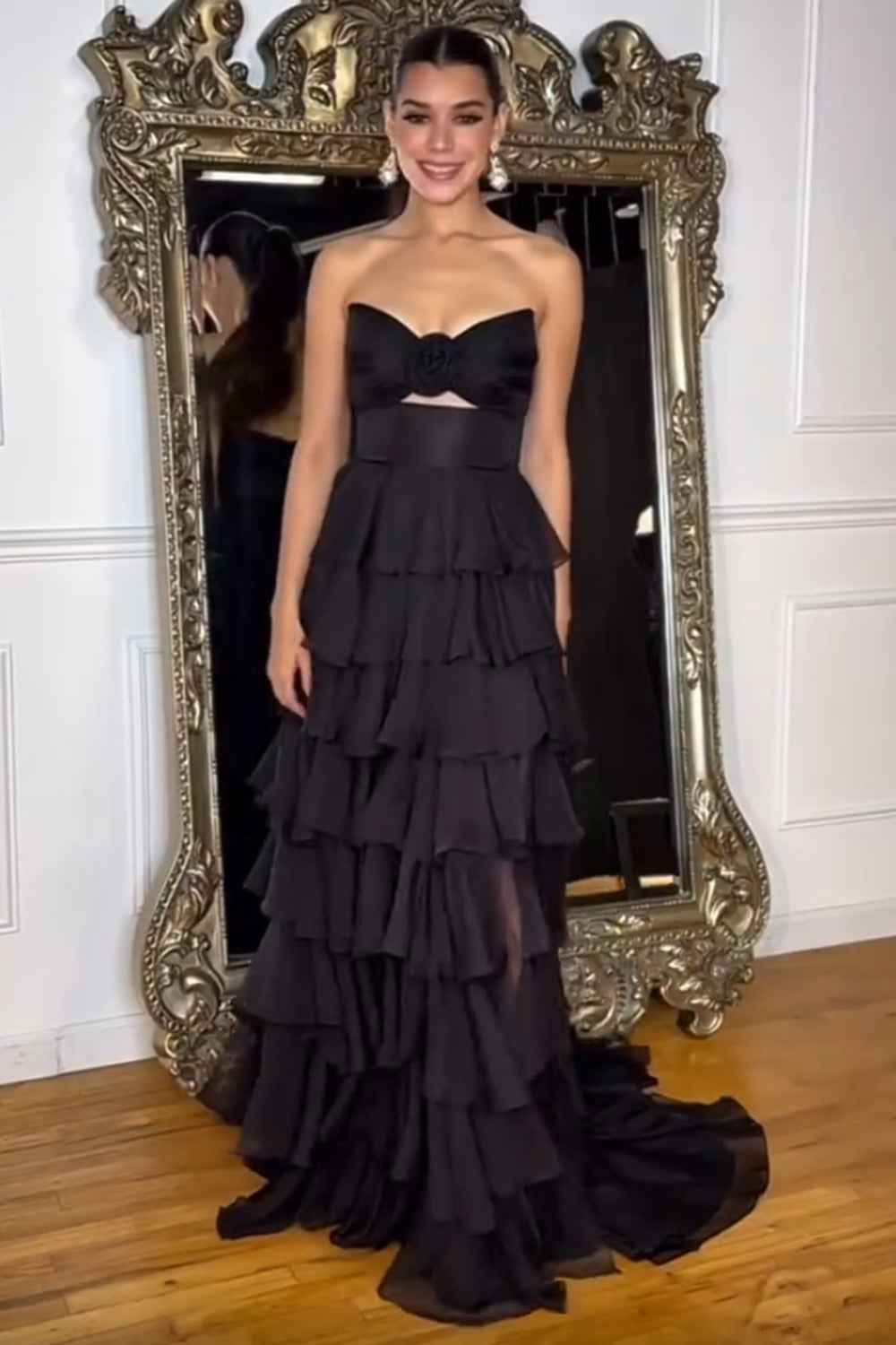 Royal Blue Sweetheart Chiffon A-Line Tiered Long Prom Dress with Slit