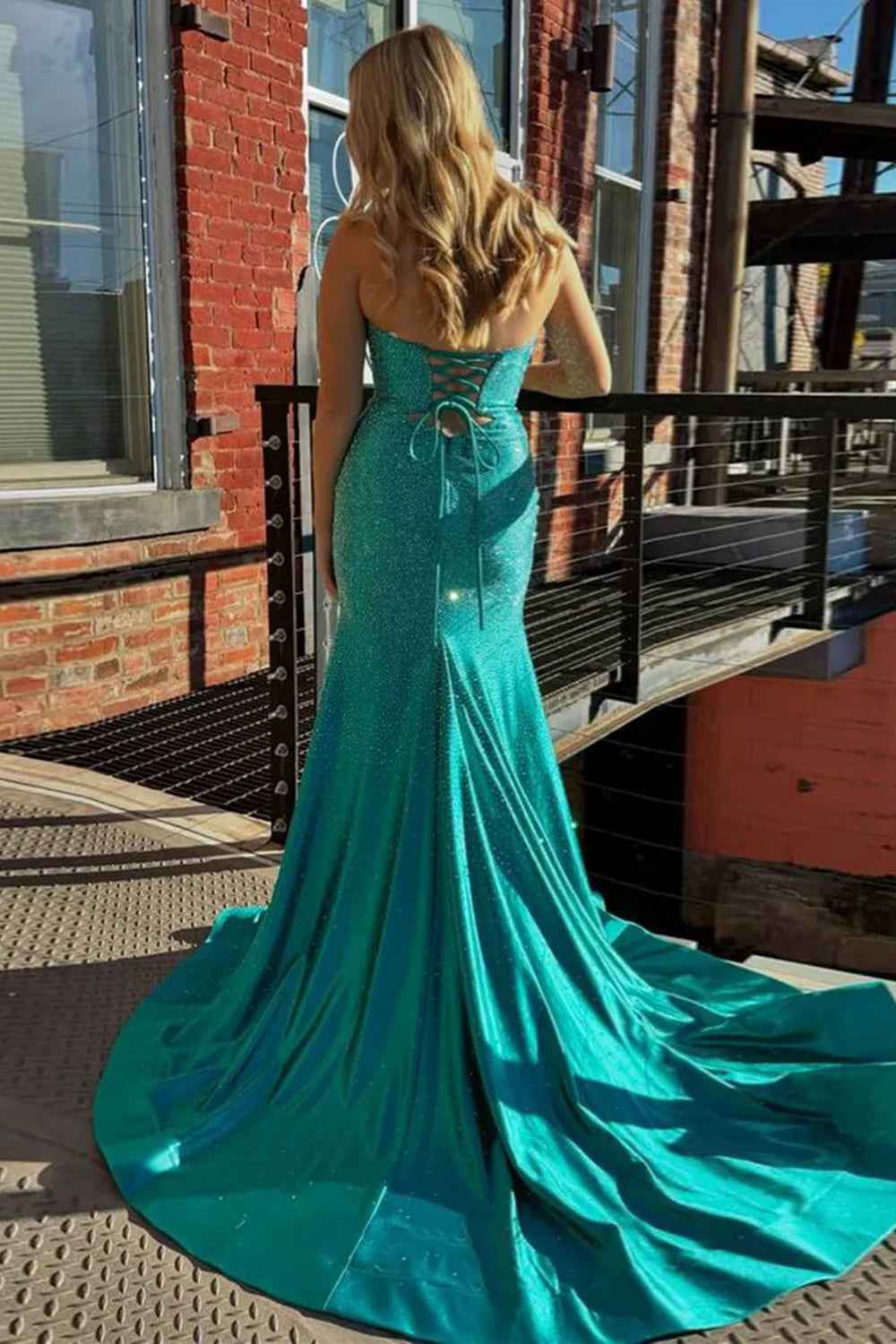 Glitter Yellow Sweetheart Mermaid Cut-out Long Prom Dress with Beading