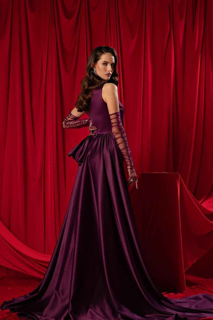One Shoulder Sleeveless Pleated Long Prom Dress With Long Gloves