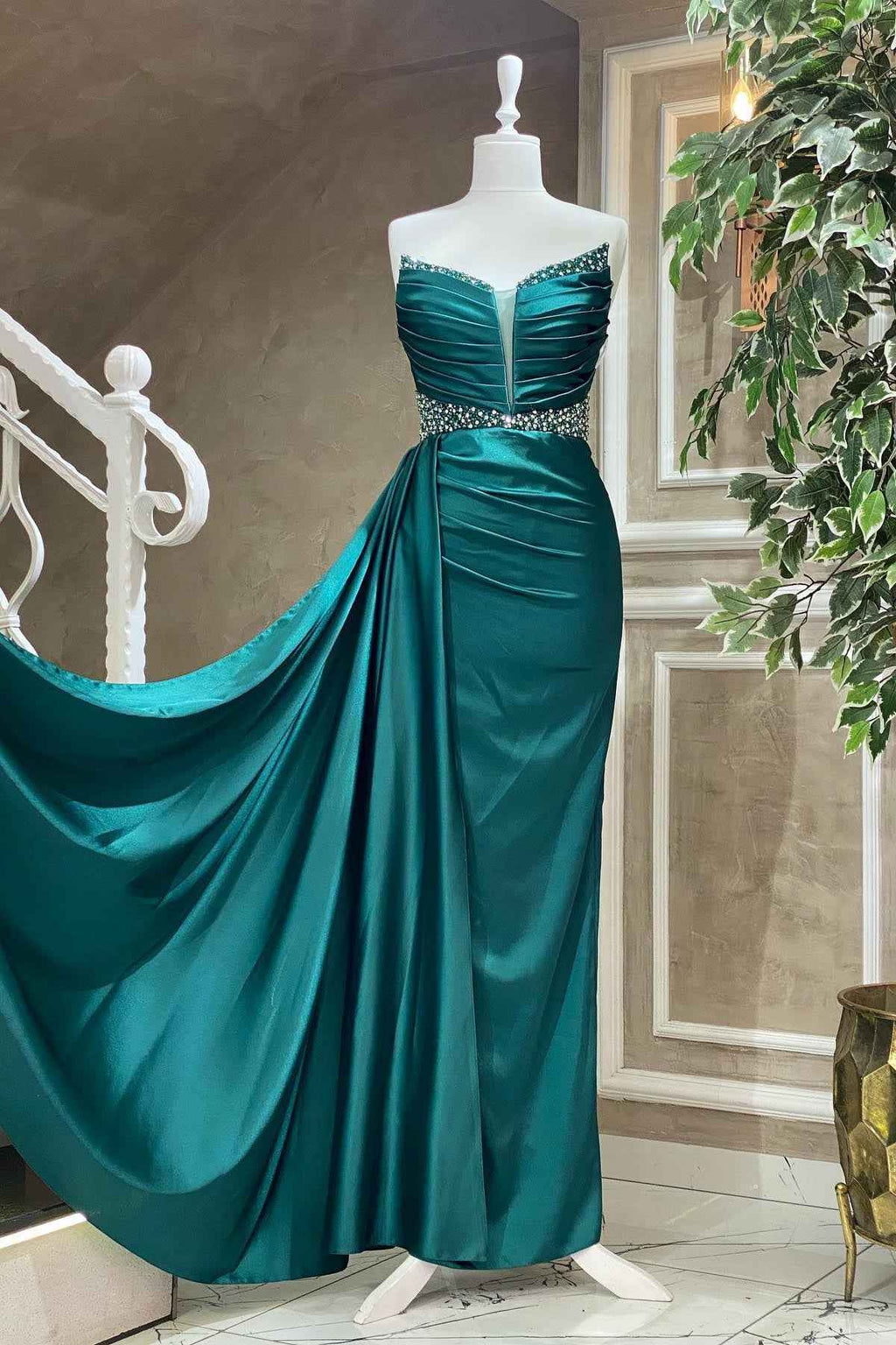 Amazing Strapless Sleeveless Mermaid Prom Dress With Beading