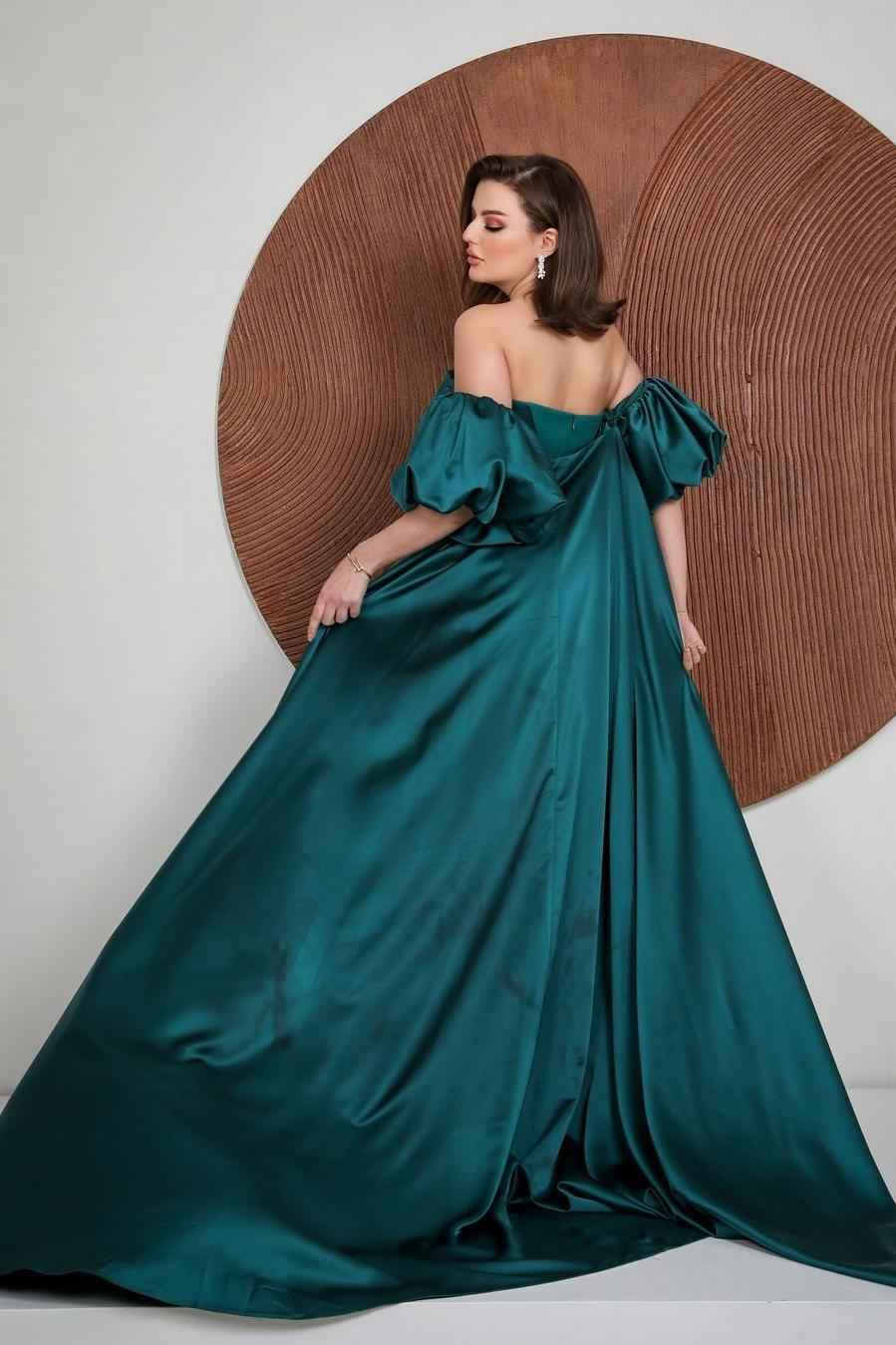 Charming Puff Sleeves Strapless Long Pleated Mermaid Prom Dress With Ruffles
