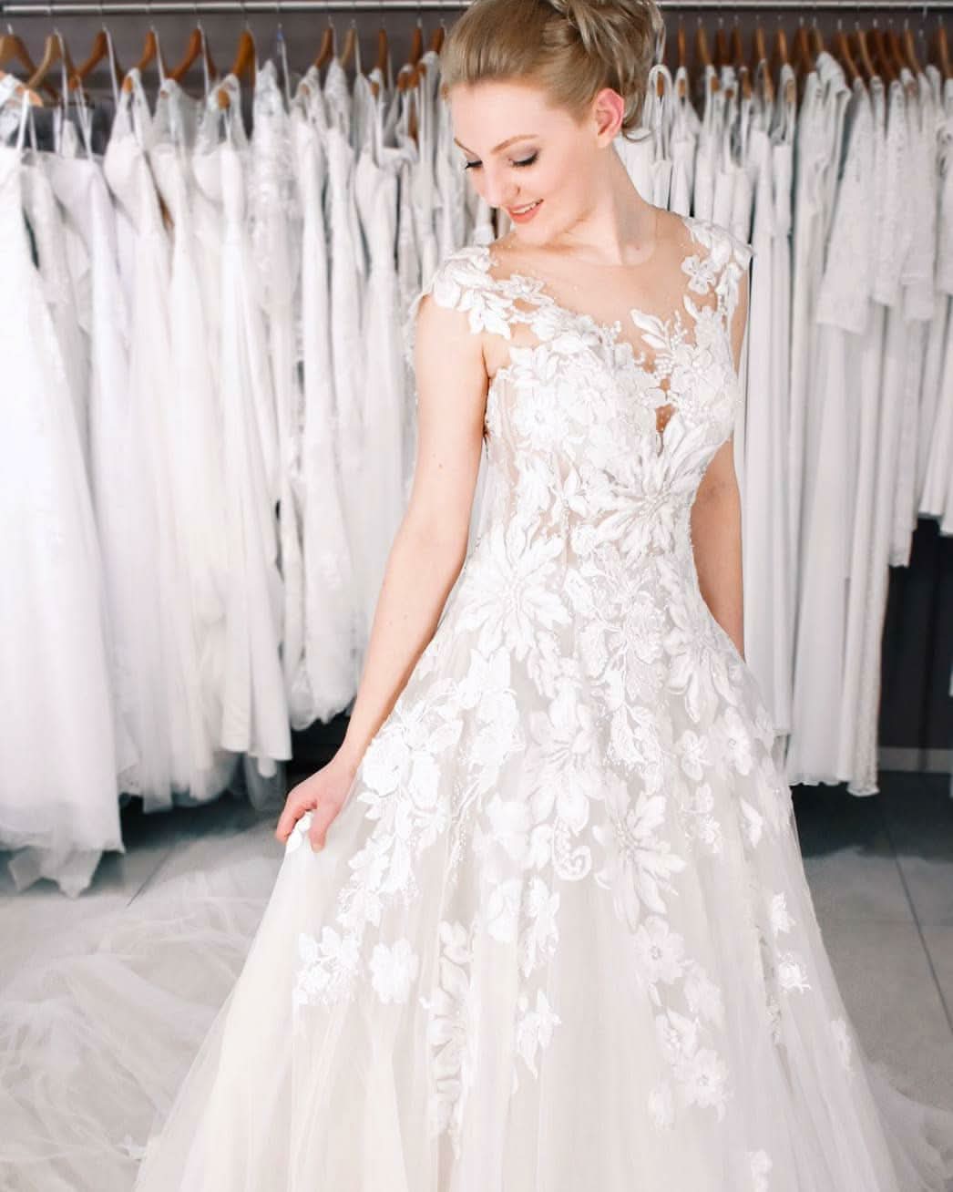 Long Mermaid Wedding Dress With Tulle Lace BM bride