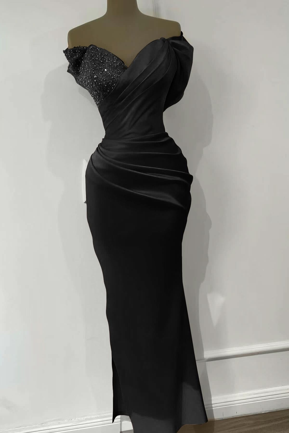 Orange Sweetheart Mermaid Sequins Evening Dress with Off-The-Shoulder Online BM bride