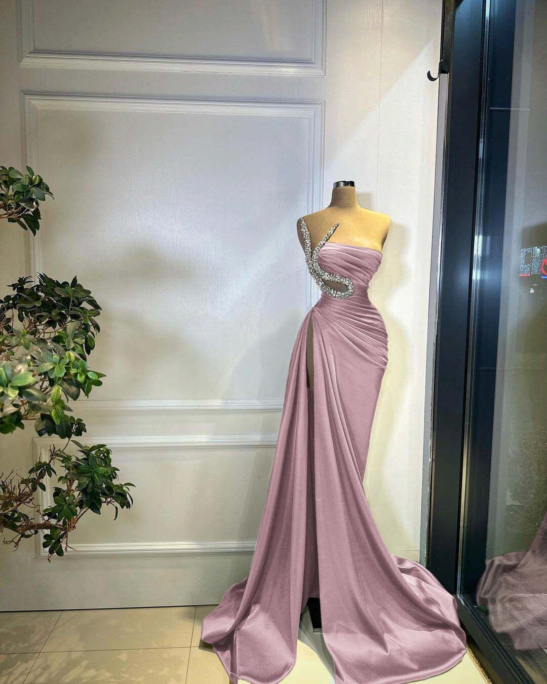 Strapless Sleeveless Long Mermaid Split Prom Dress With Beading