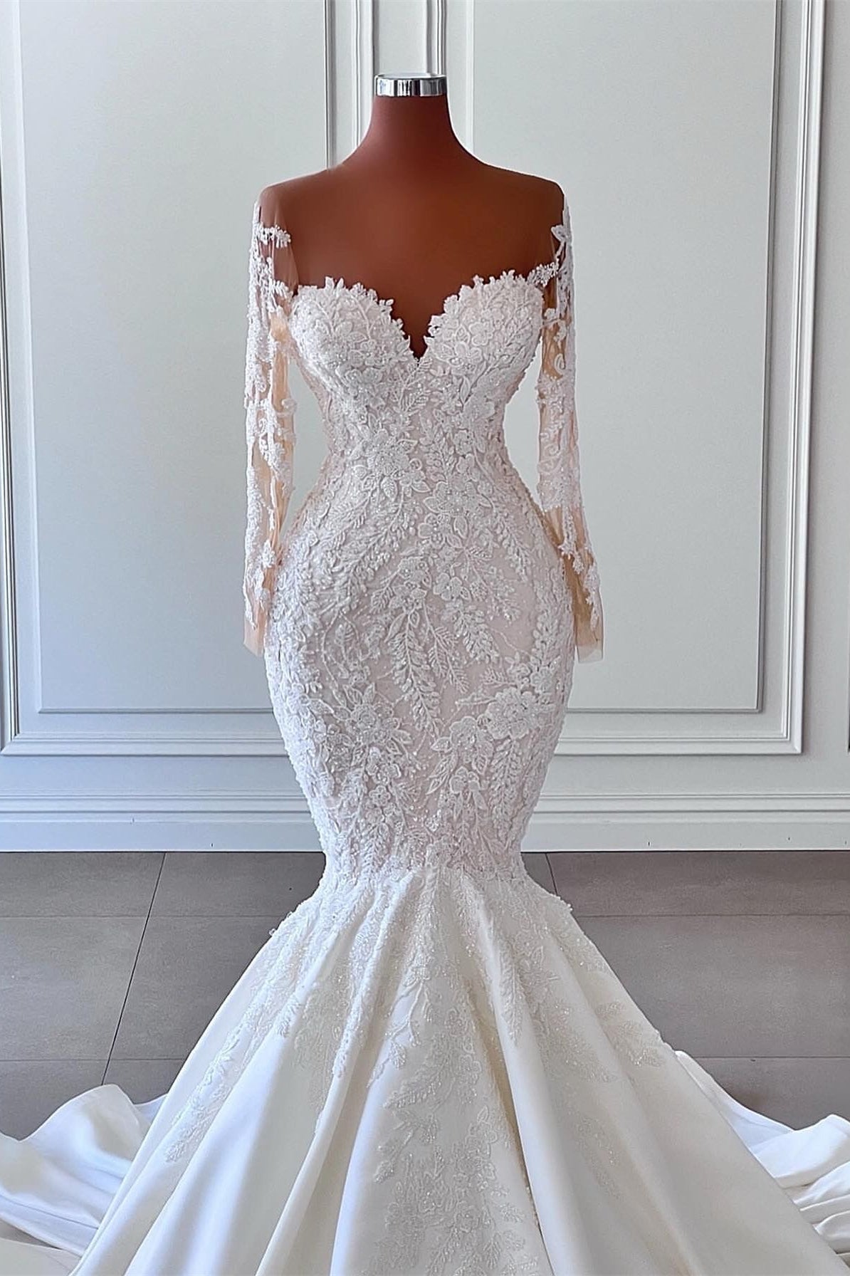 Sweetheart Long Sleeve Mermaid Wedding Dress with Applique BM bride