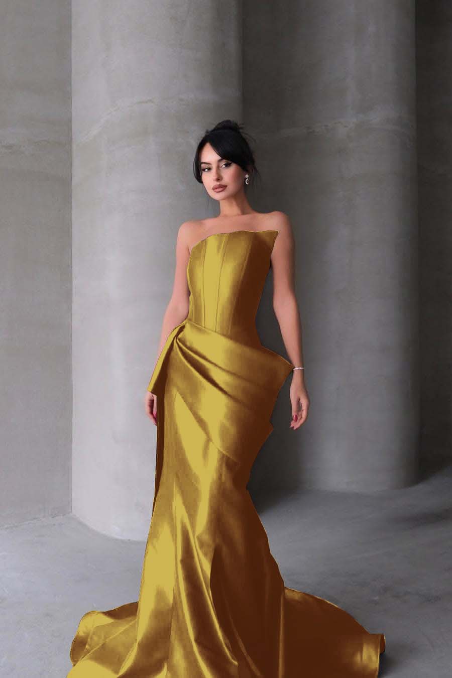 Chic Strapless Sleeveless Mermaid Long Prom Dress With Pleated BMBRIDE