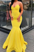 Amazing Yellow Strapless Sleeveless Sweetheart Mermaid Prom Dress