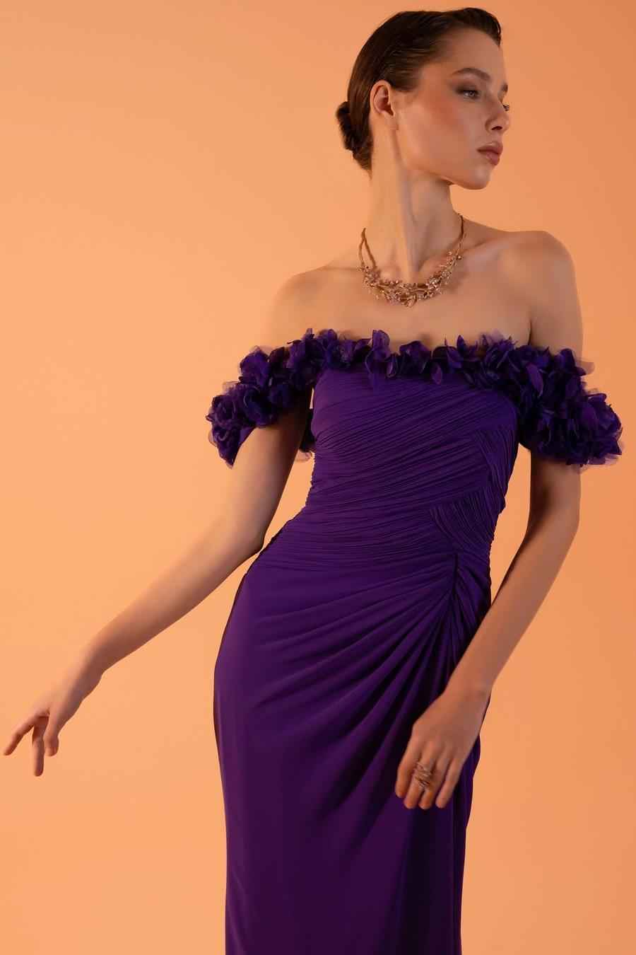 Off The Shoulder Sleeveless Long Mermaid Prom Dress With Pleated