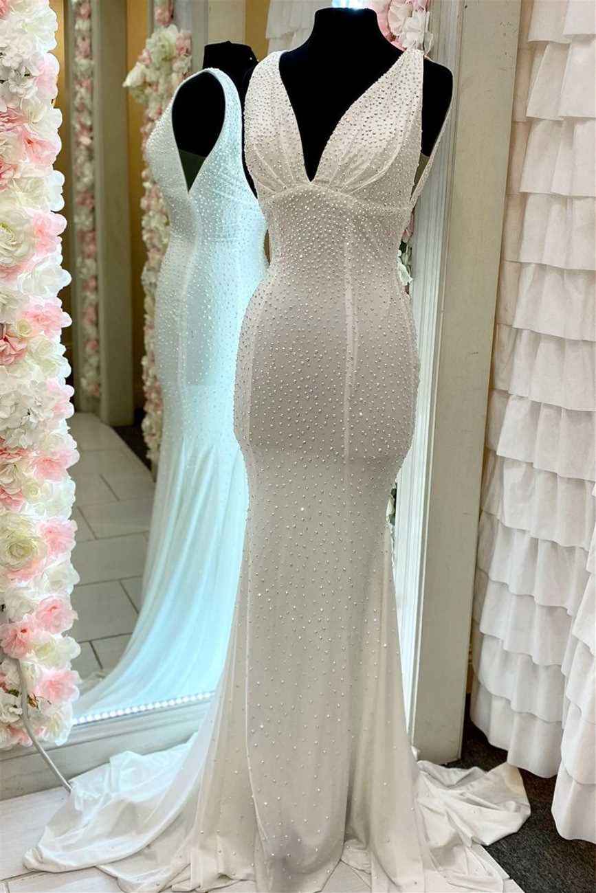 Simple Deep V-Neck Sleeveless Backless Long Mermaid Prom Dress with Appliques