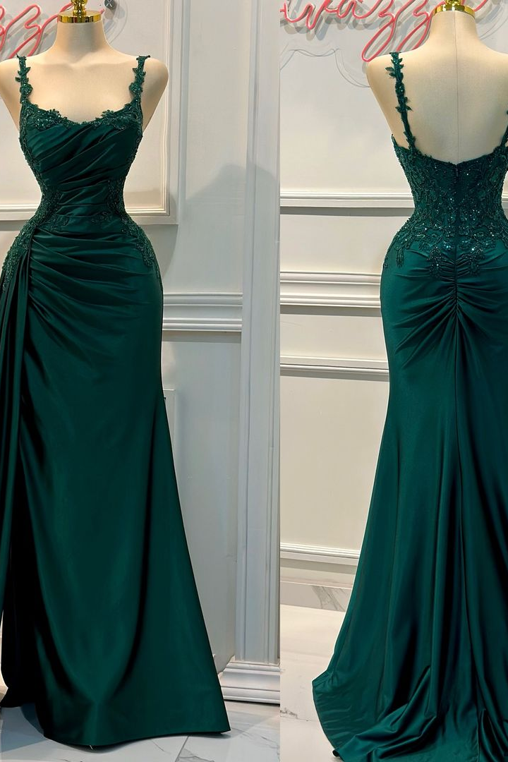 Charming Spaghetti Strap Sleeveless Pleated Long Prom Dress With Appliques