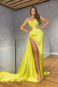 Chic Mermaid Strapless Sleeveless Long Pleated Prom Dress With High Split