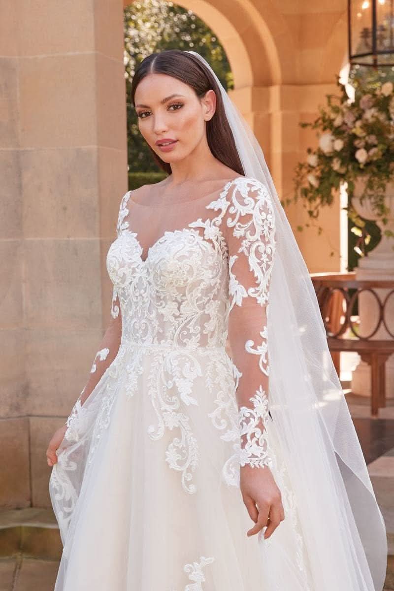 Women's Beach Spaghetti Strap Wedding Dresses for Bride 2025 Boho Long Lace Bridal Gowns for Wedding