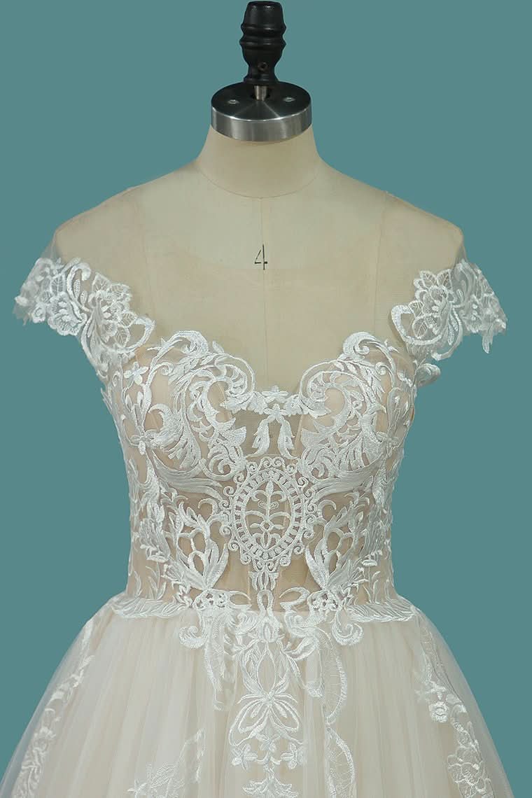 Bateau A-Line Wedding Dress Floor-length With Ruffles Tulle Appliques Lace BM bride