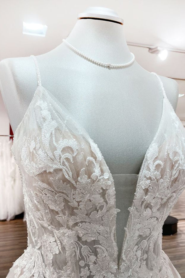 Princess V-Neck Spaghetti Strap Long Wedding Dress with Tulle Sequins and Lace Appliques BM bride
