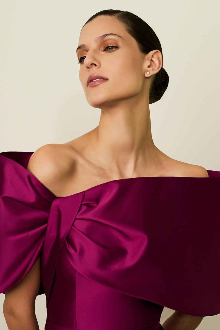 Off the Shoulder Sleeveless Long Split Prom Dress With Pleated