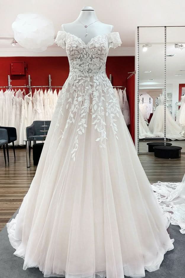 Gorgeous Off-the-shoulder A-line Wedding Dress With Lace Tulle Ruffles BM bride