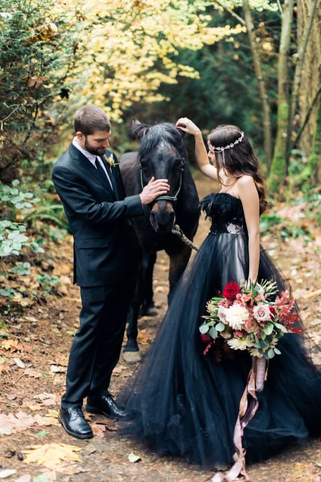 Black A-Line Strapless Tulle Long Wedding Dress with Lace Appliques BM bride