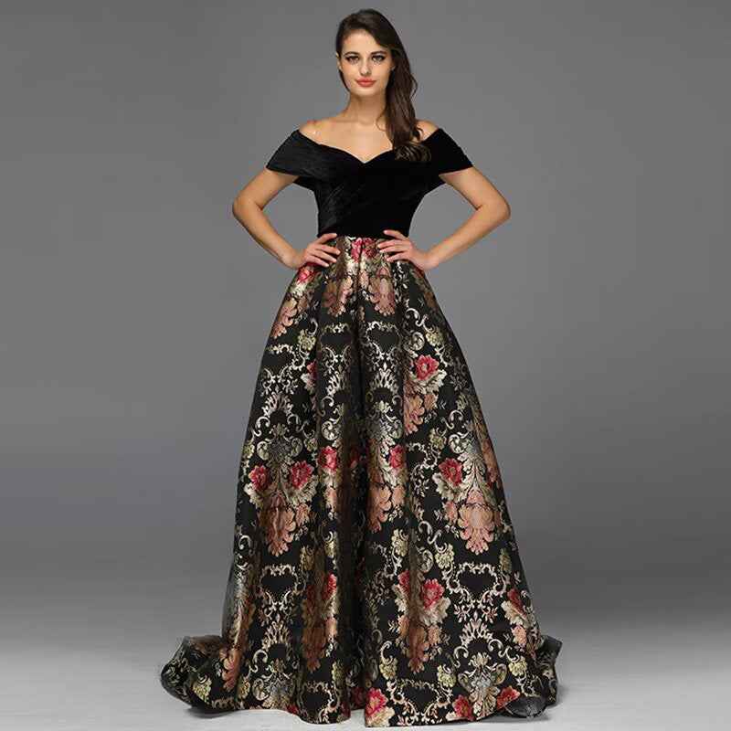 Retro Off the Shoulder Black Sleeveless Bead Embroidery Princess Long Prom Dress