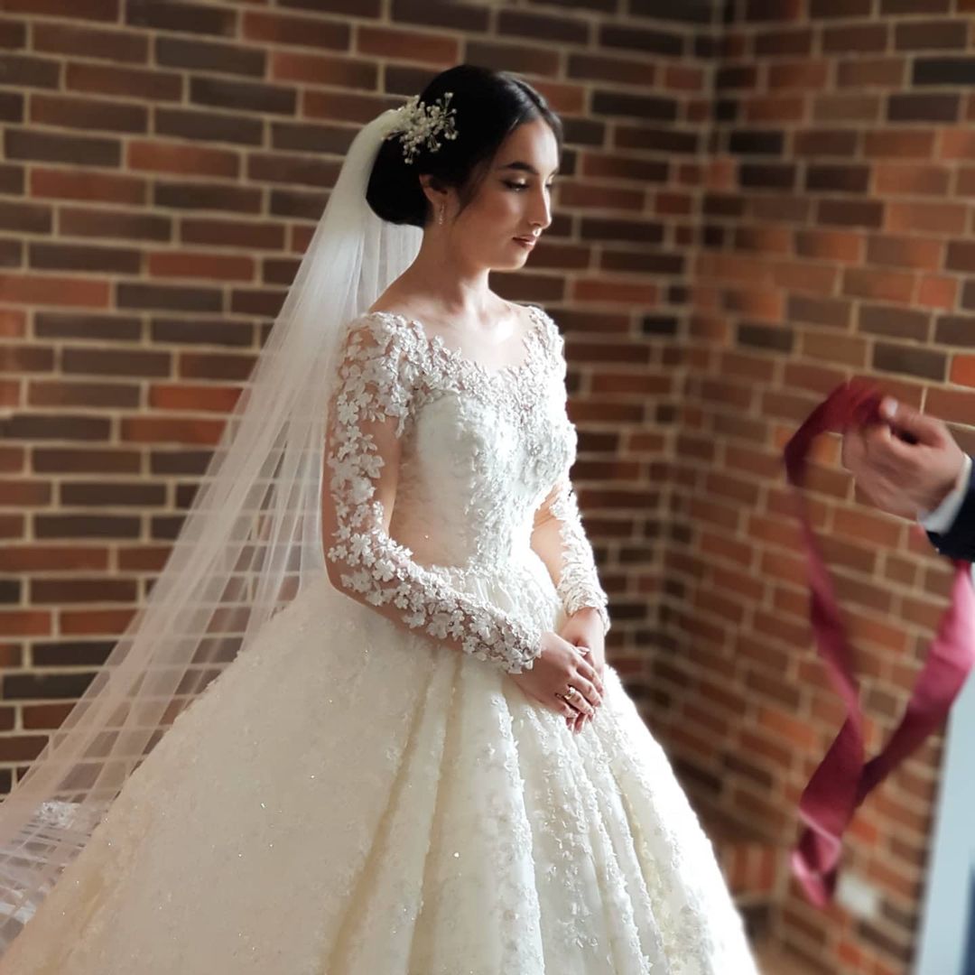 Elegant Long Sleeve Lace Princess Wedding Dress BM bride