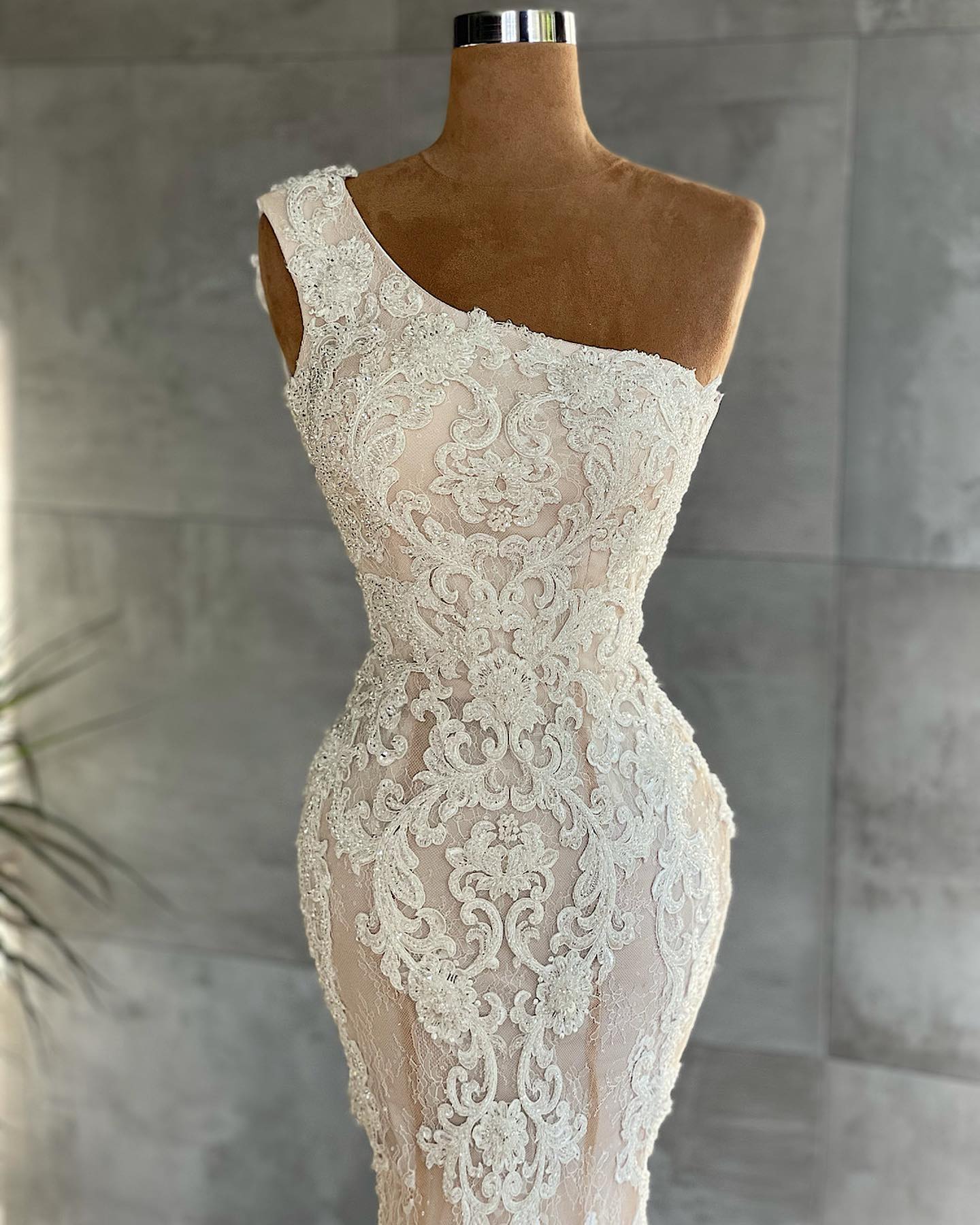 Elegant One Shoulder Floor-Length Mermaid Wedding Dress with Lace Appliques BM bride