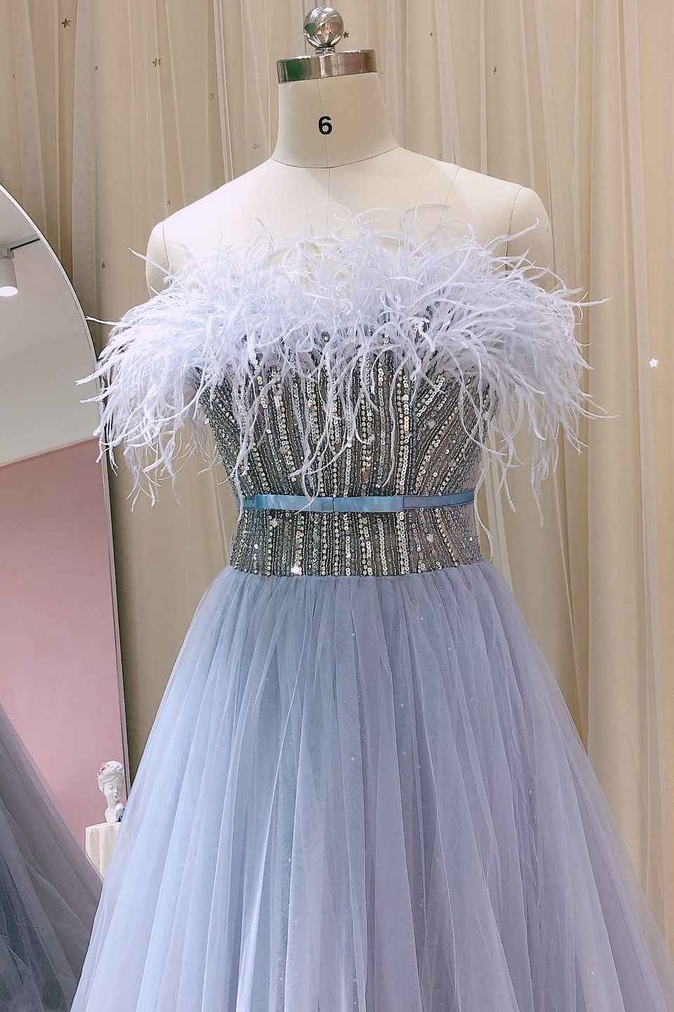 Amazing A Line Strapless Prom Dress Tulle With Feathers Appliques