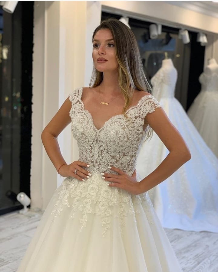 V-neck Wide Straps A-Line Wedding Dress With Pearl Tulle Appliques Lace BM bride