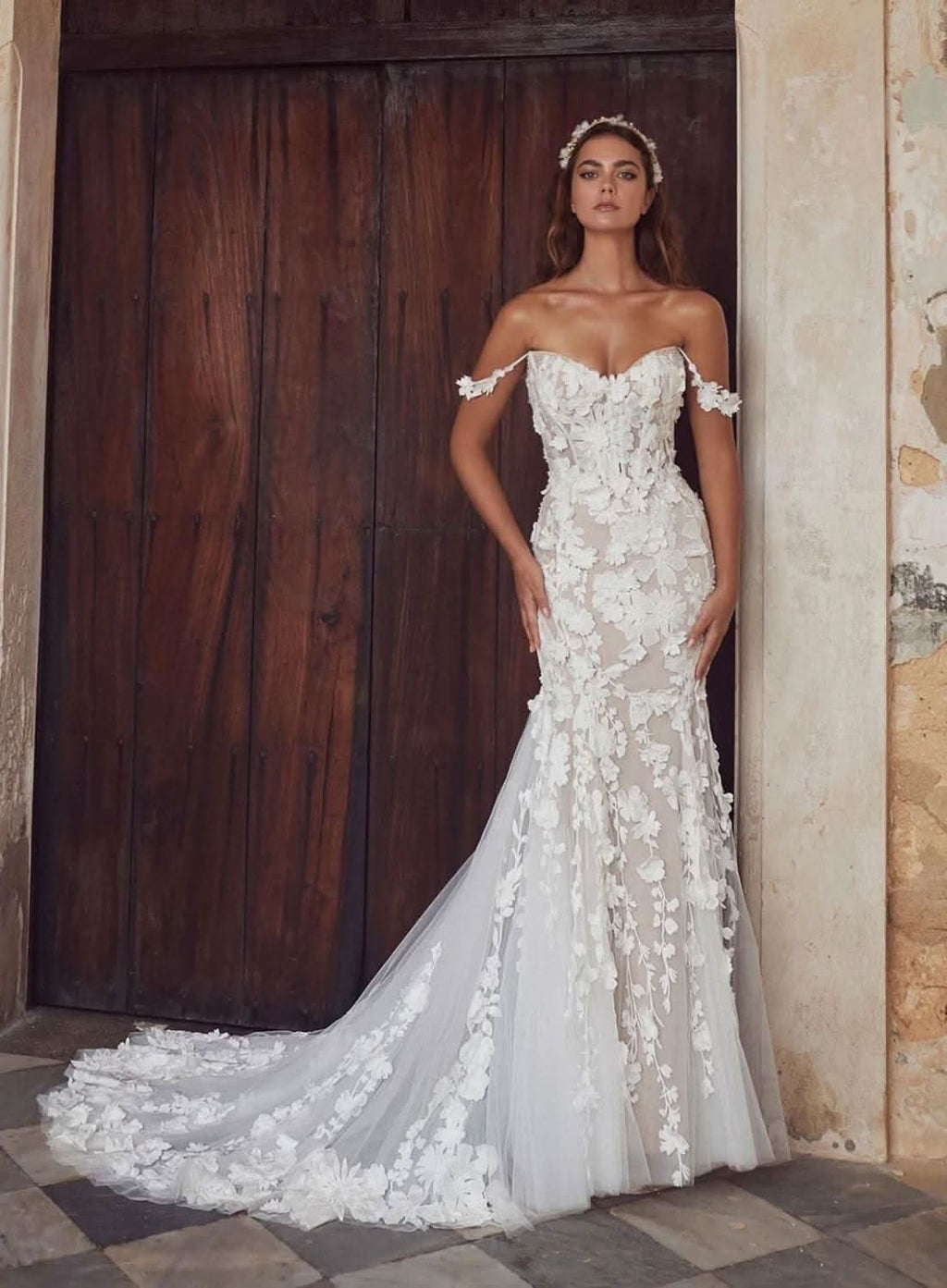Loyeloy Women's Wedding Dresses for Bride 2025 Sexy V Neck Slit Lace Bridal Wedding Gowns for Bride YJ010