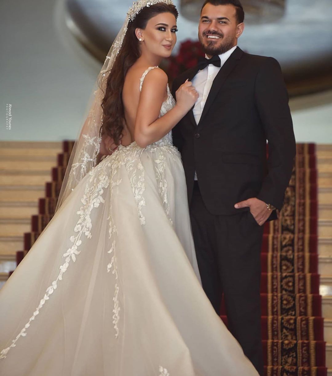 V-Neck Tulle Lace Long Mermaid Wedding Dress with Detachable Train BM bride