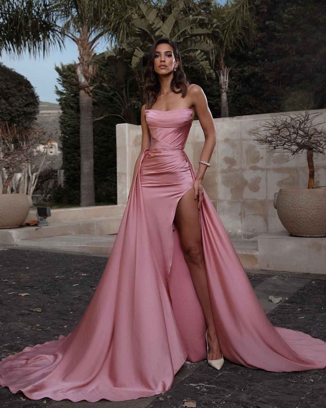 Pink Strapless Split Sleeveless Pleated Prom Dress With Detachable Skirt