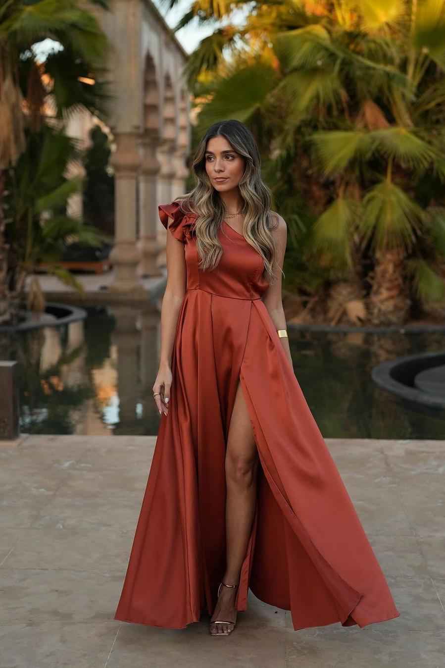 Stunning One Shoulder Sleeveless Backless Long Prom Dress With Front Split