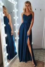 Stunning Spaghetti Strap Sleeveless Long Prom Dress Split With Appliques
