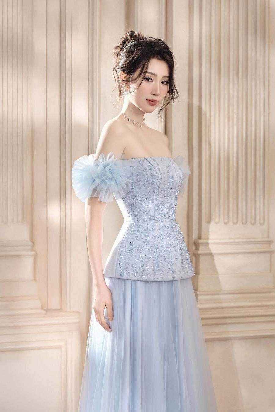 Strapless Off the Shoulder Long Prom Dress With Beading Tulle