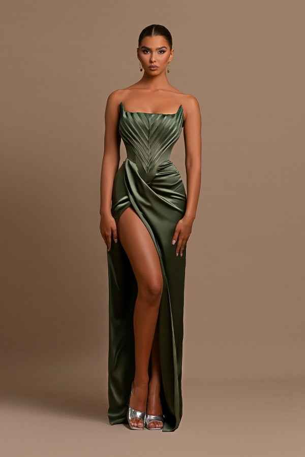 Attractive Green Sleeveless Strapless Mermaid Split Prom Dress With Pleated