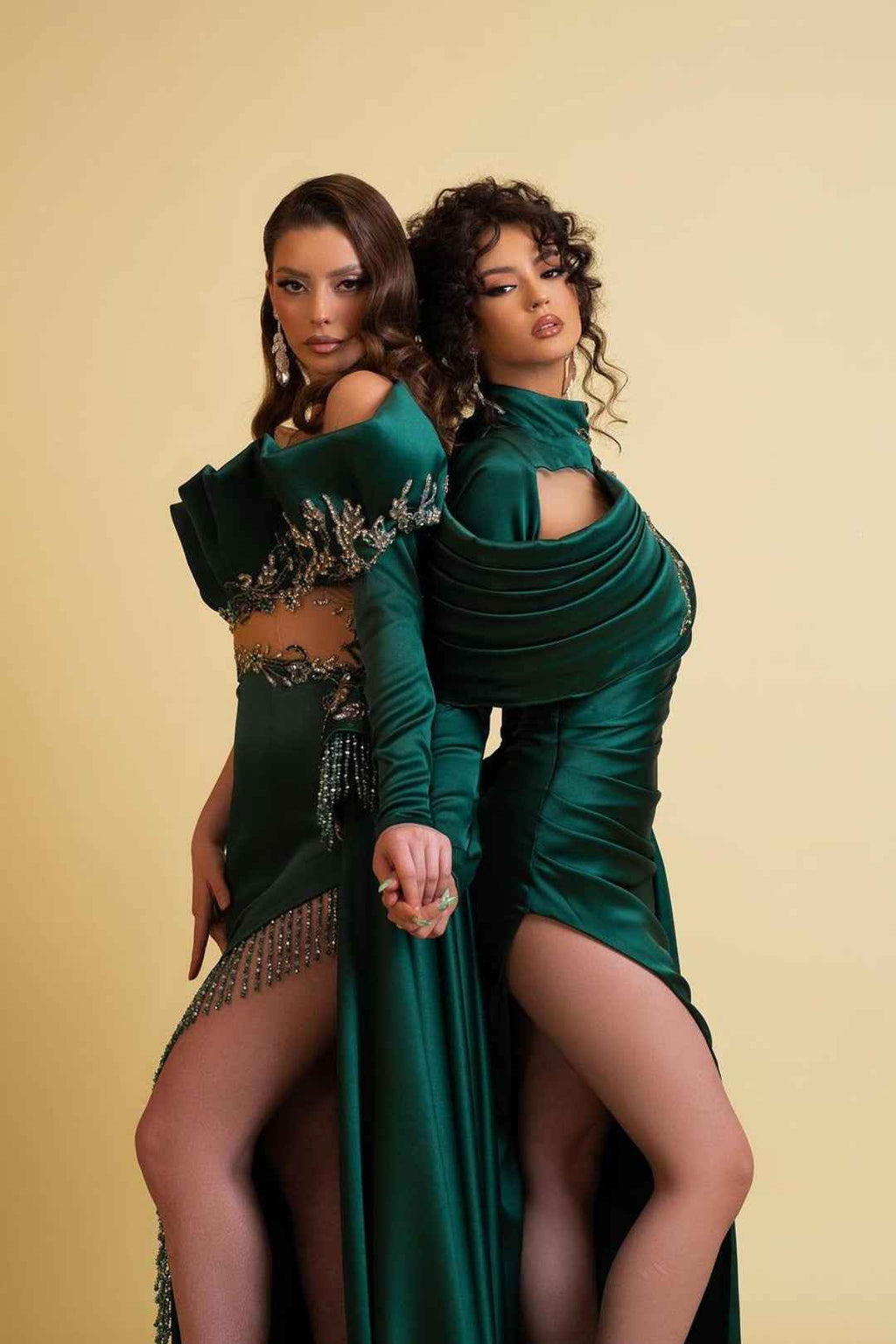 Dark Green Long Sleeves Prom Dress With Tassel High Slit Trail