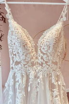 A-Line Sweetheart Wedding Dress With Appliques Lace Ruffles Tulle BM bride