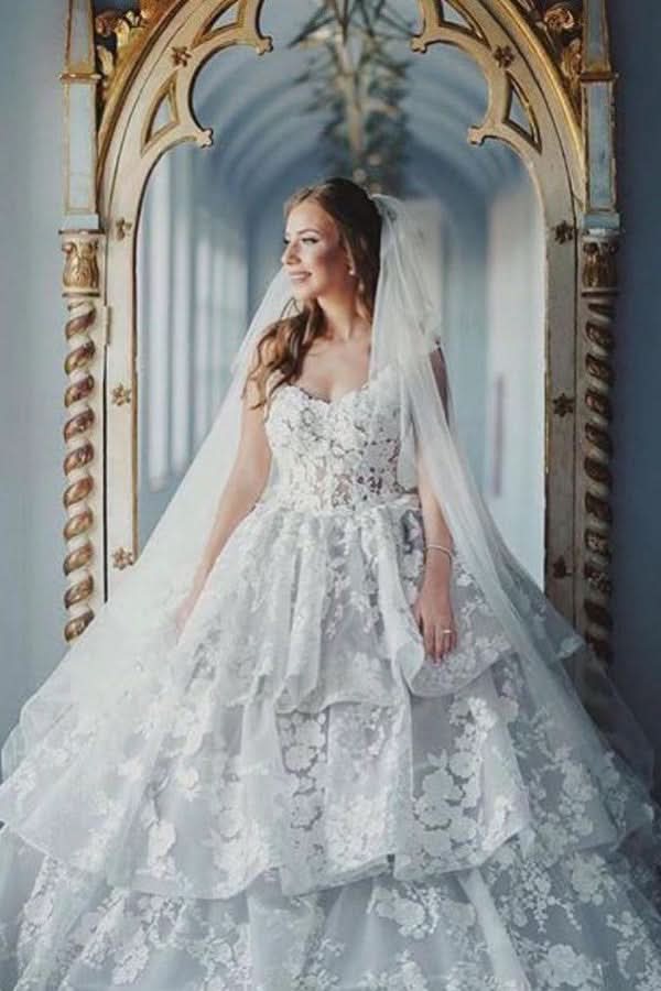 Modest Long Ball Gown Sweetheart Wedding Dress with Tulle Lace BM bride