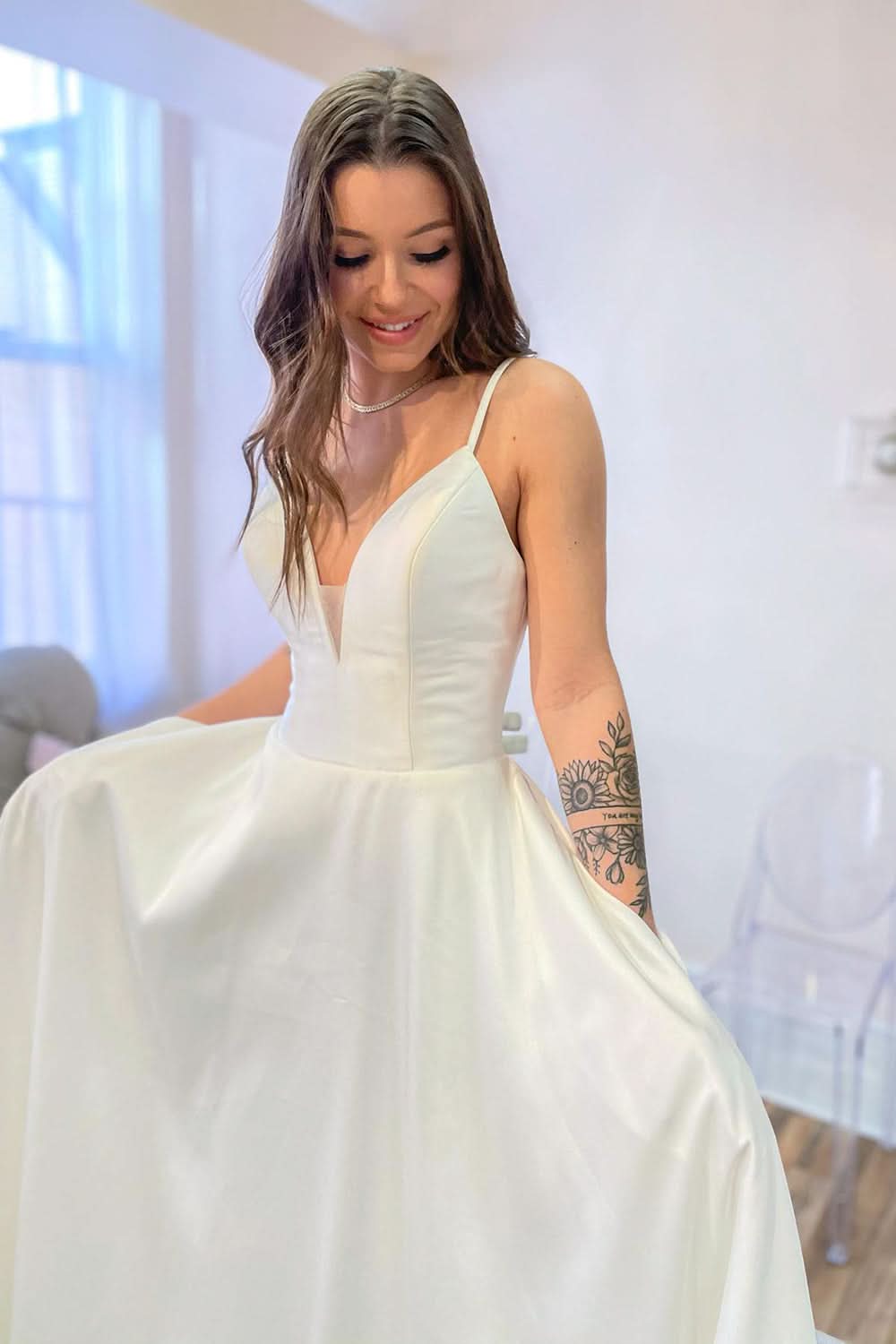Glamorous A-Line Spaghetti Strap Sweetheart Wedding Dress with Satin Backless Design BM bride