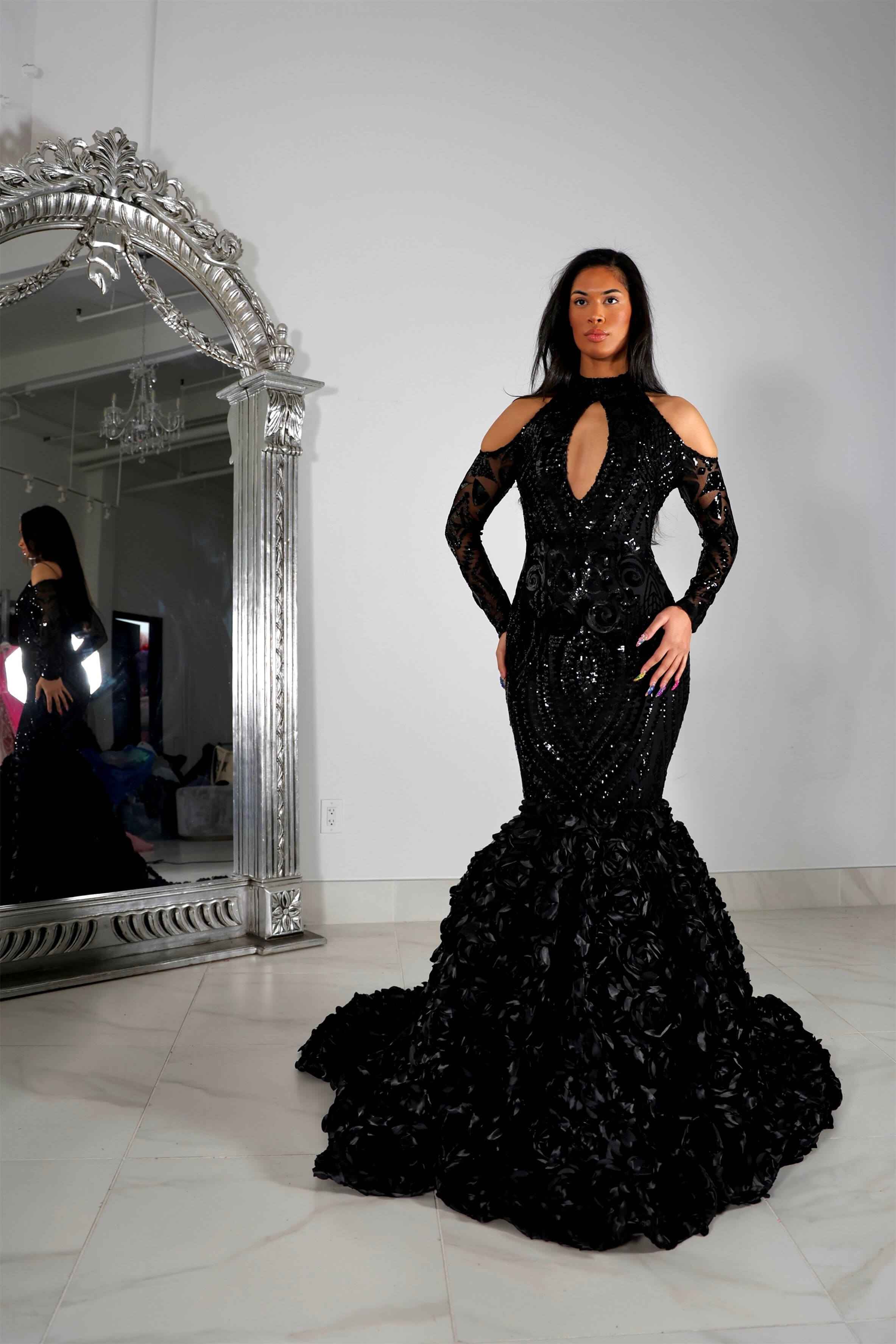 Black Long Sleeves Prom Dress With Appliques Long Flowers Mermaid