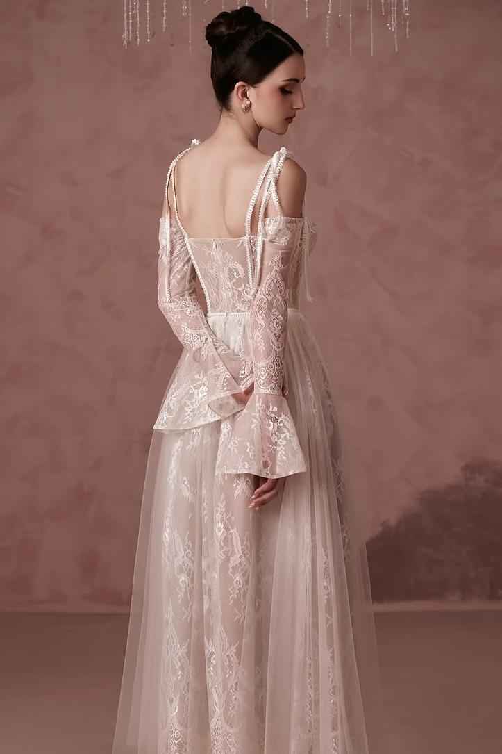 Long Sleeves Sweetheart Long Prom Dress With Lace Embroidery