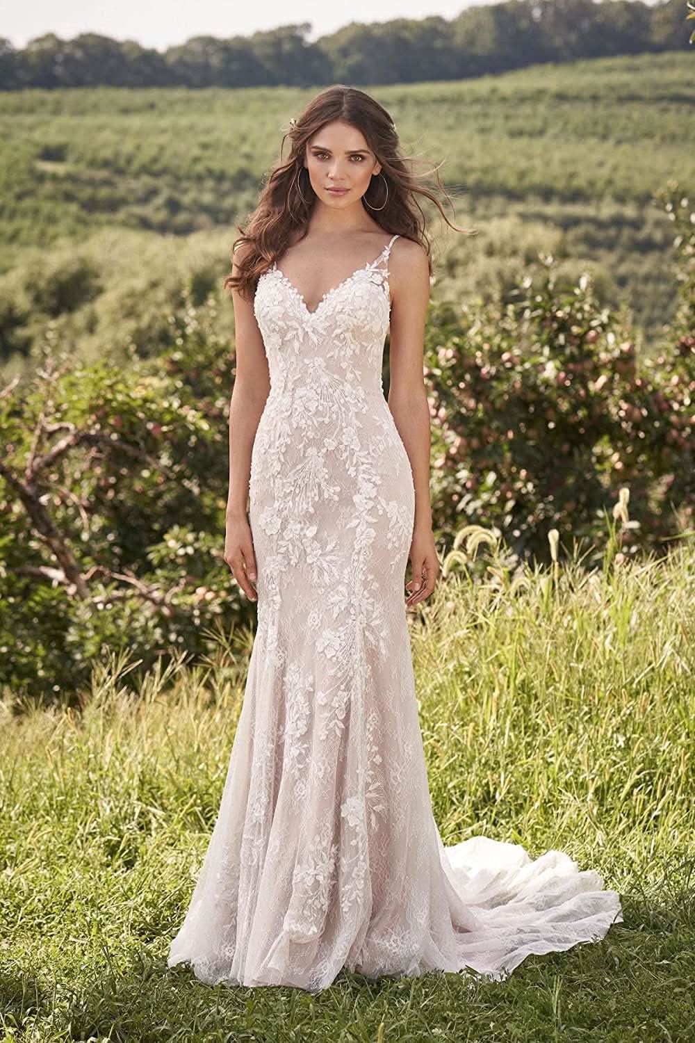 Loyeloy Women's Wedding Dresses for Bride 2025 Sexy V Neck Slit Lace Bridal Wedding Gowns for Bride YJ010