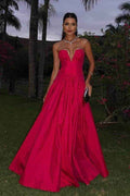 Chic Strapless V Neck Sleeveless Long Prom Dress With Pleated