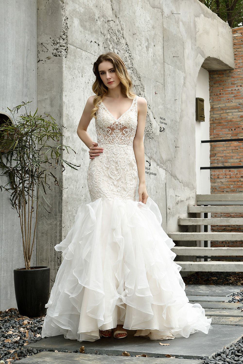 V-neck Appliques Mermaid Wedding Dress BMbride
