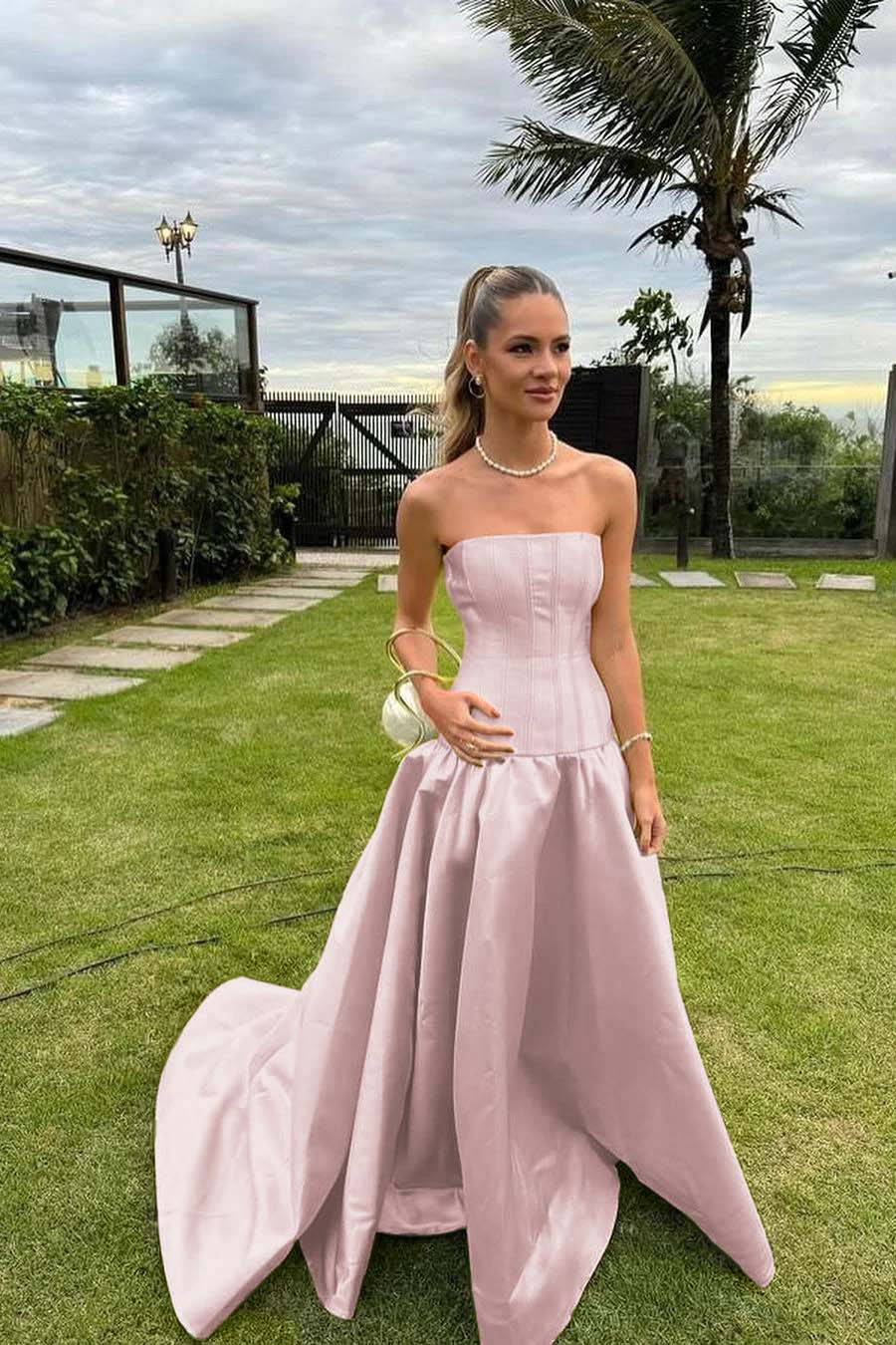 Chic Strapless Sleeveless Bateau Long Prom Dress With Pleated BMBRIDE