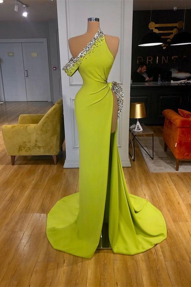 Glorious Off-the-Shoulder Beaded Mermaid Prom Dress with Split BM bride
