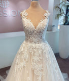 Long A-line V-neck Sleeveless Wedding Dress With Lace Tulle BM bride